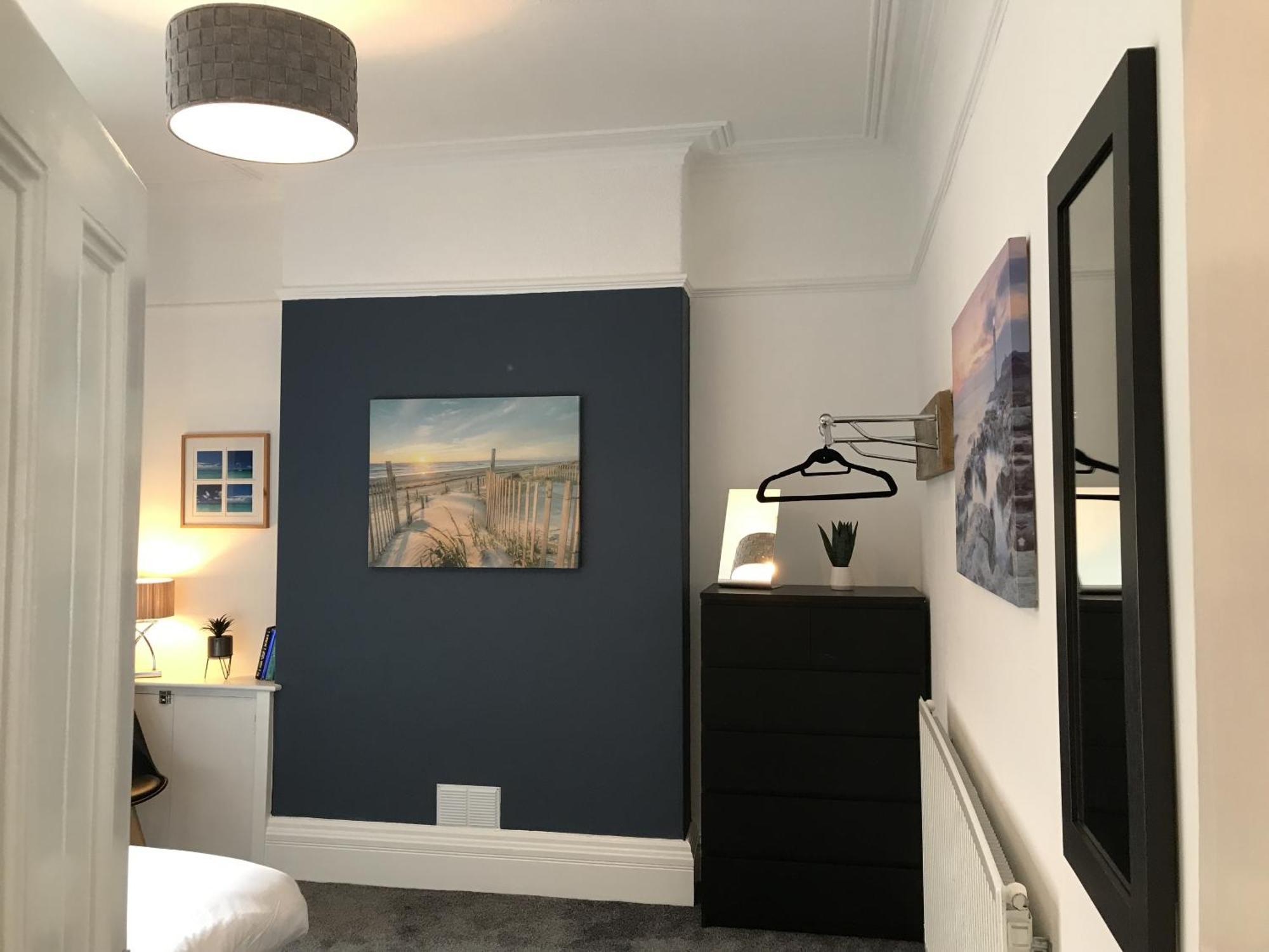 Bright Spacious 3-Bed With Office & Patio, Preston Preston  Ngoại thất bức ảnh