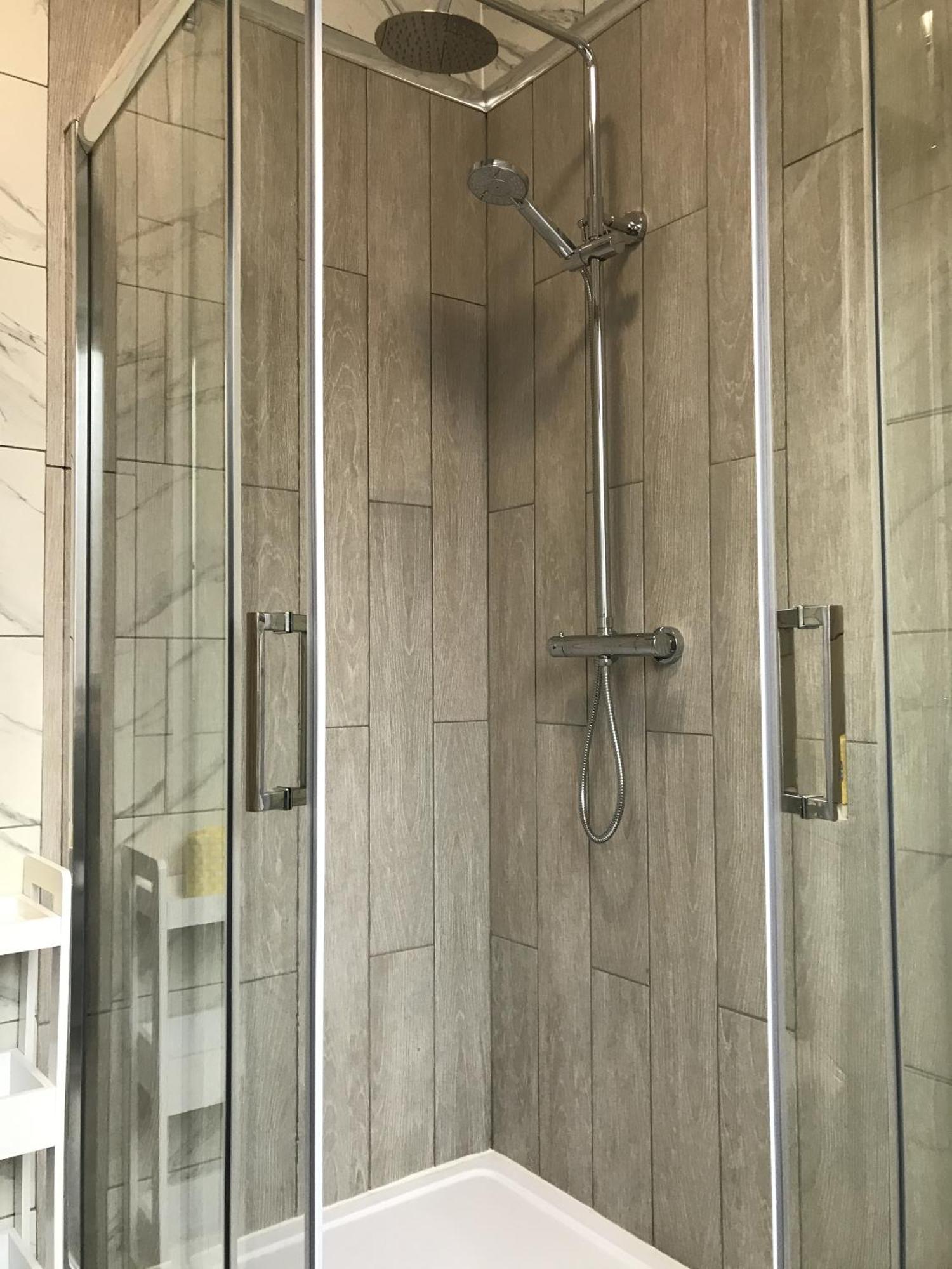Bright Spacious 3-Bed With Office & Patio, Preston Preston  Ngoại thất bức ảnh