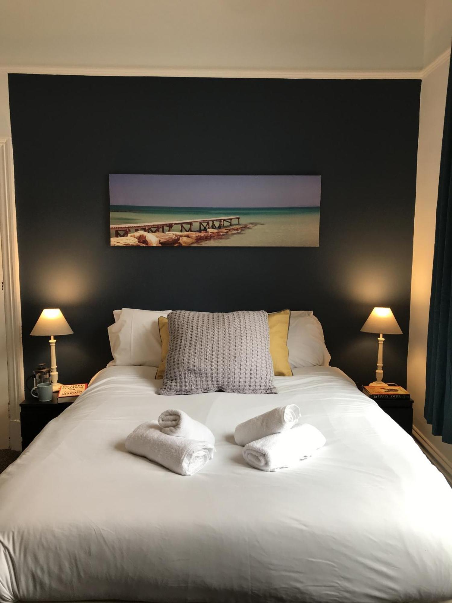 Bright Spacious 3-Bed With Office & Patio, Preston Preston  Ngoại thất bức ảnh