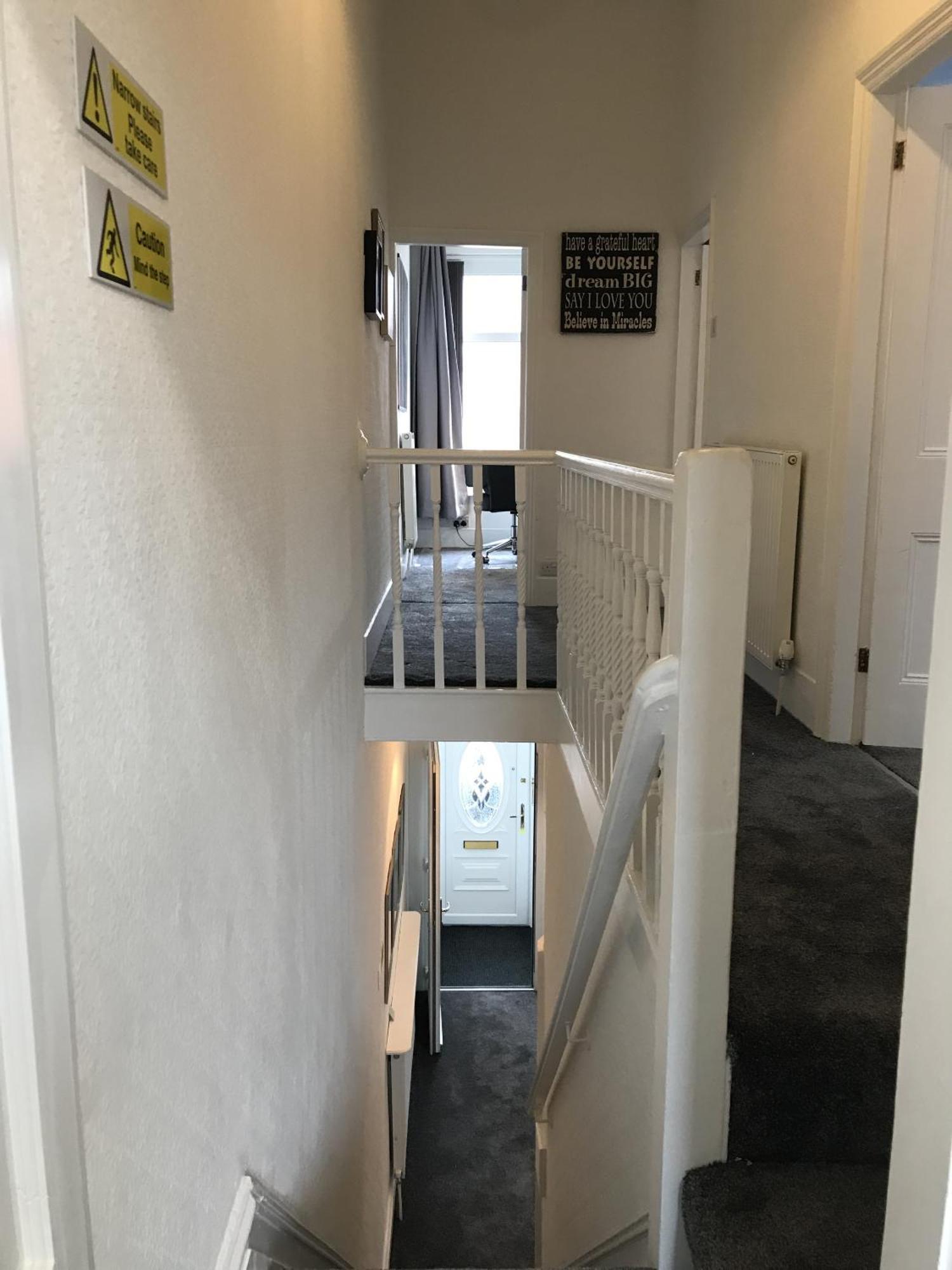 Bright Spacious 3-Bed With Office & Patio, Preston Preston  Ngoại thất bức ảnh